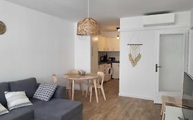 Cocoon Close To The Sea 100 Meters From The Beach